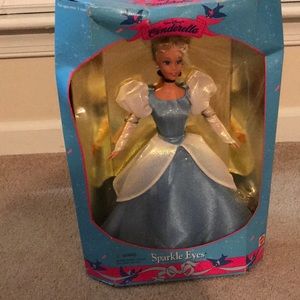 Sparkle Eyes Disney Cinderella 1995!